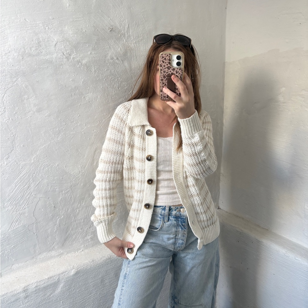 Garnet Hill Maren Linen & Organic-Cotton
Cardigan - Picture 11 of 11
